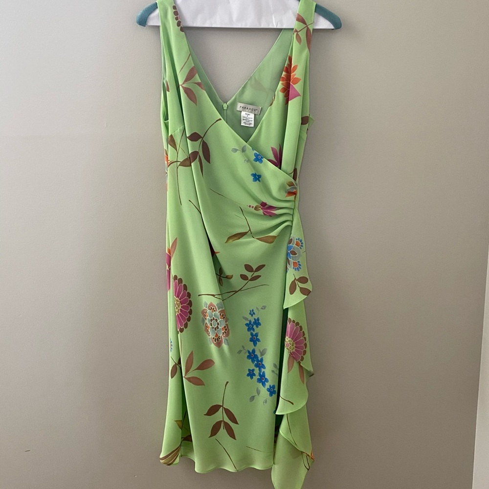 Women’s Sleeveless Dress